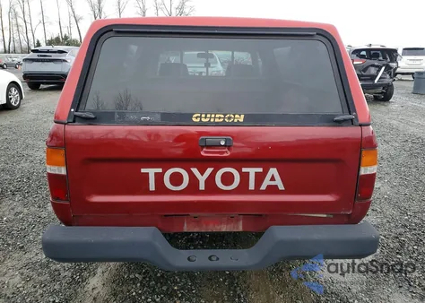 1991 Toyota Pickup 1/2 Ton Short Wheelbase Dlx z USA, uszkodzony, nr VIN JT4RN81P6M5126312